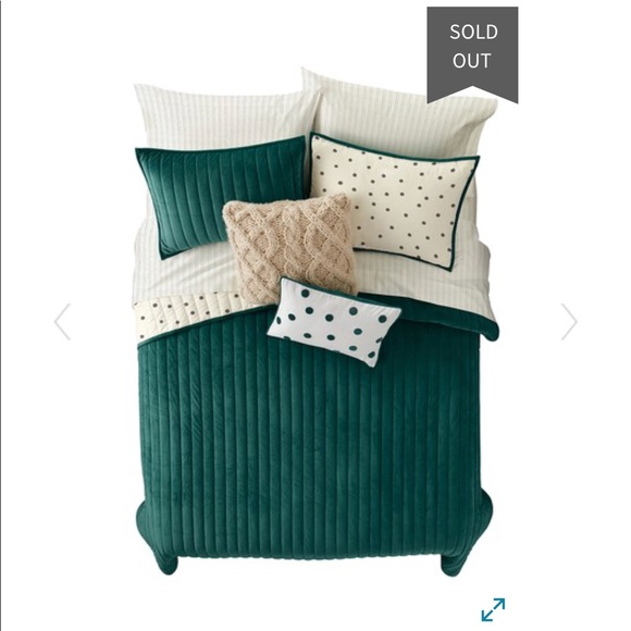 nordstrom rack Accessories - Nordstrom rack quilt set